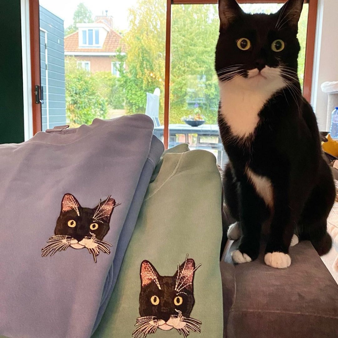 Custom Full-Color Cat Face Photo Embroidered Sweatshirt